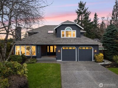 26018 SE 38th Court , Sammamish, WA 98029