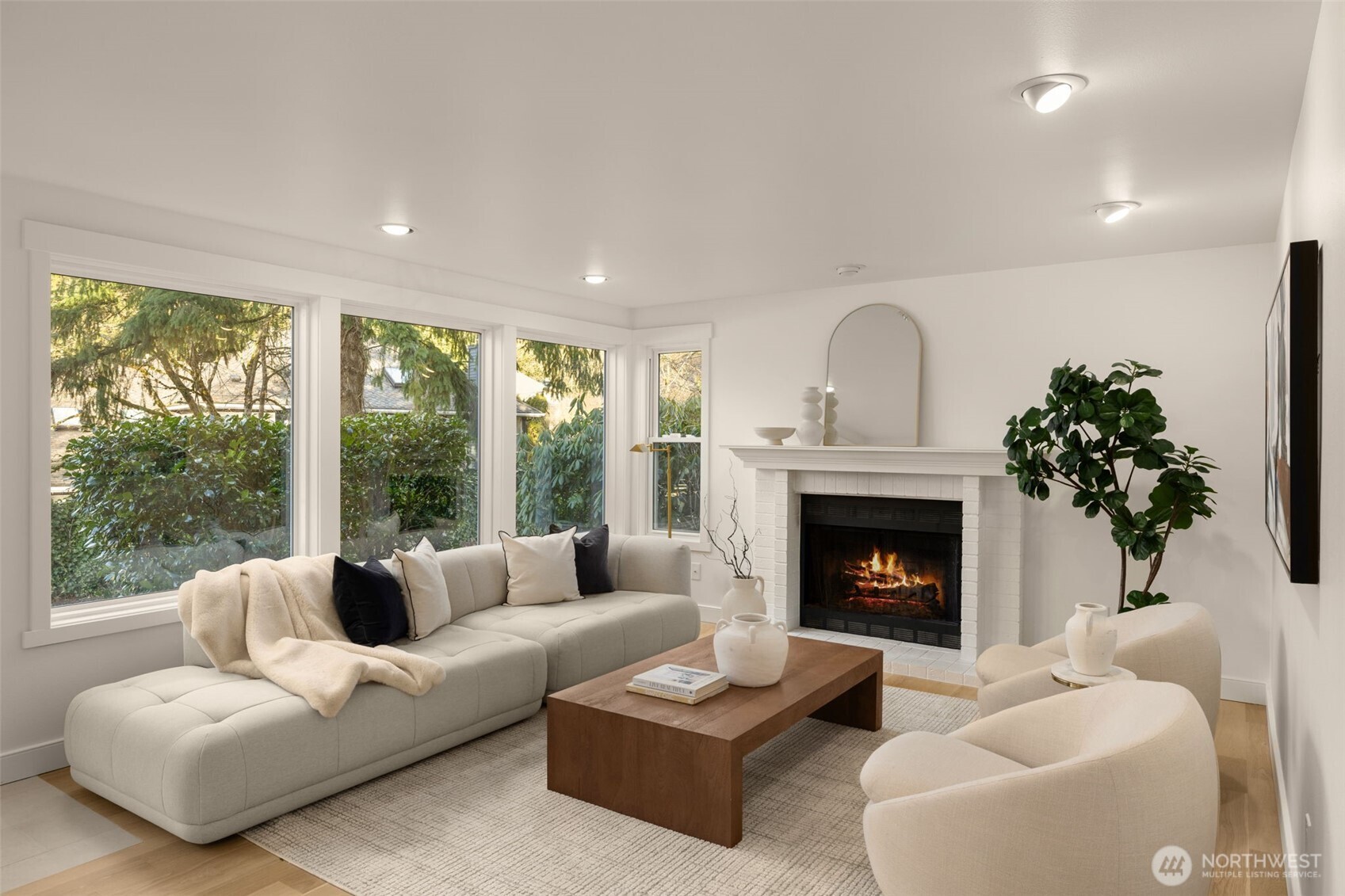 26018 SE 38th Court , Sammamish, WA 98029