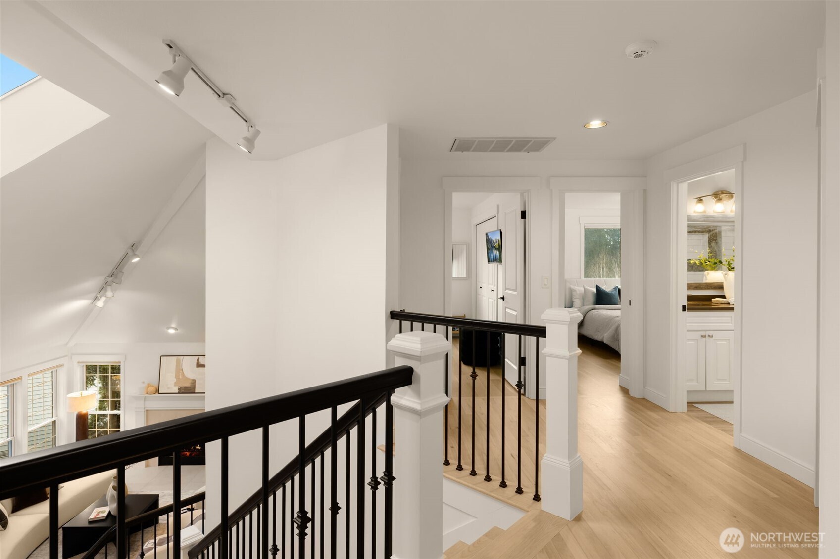 26018 SE 38th Court , Sammamish, WA 98029