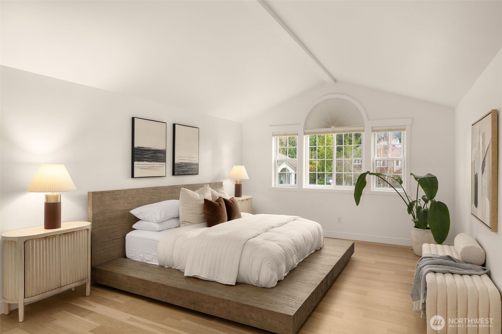 26018 SE 38th Court , Sammamish, WA 98029