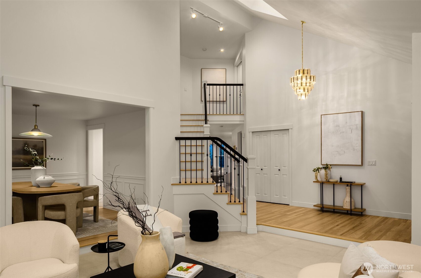 26018 SE 38th Court , Sammamish, WA 98029