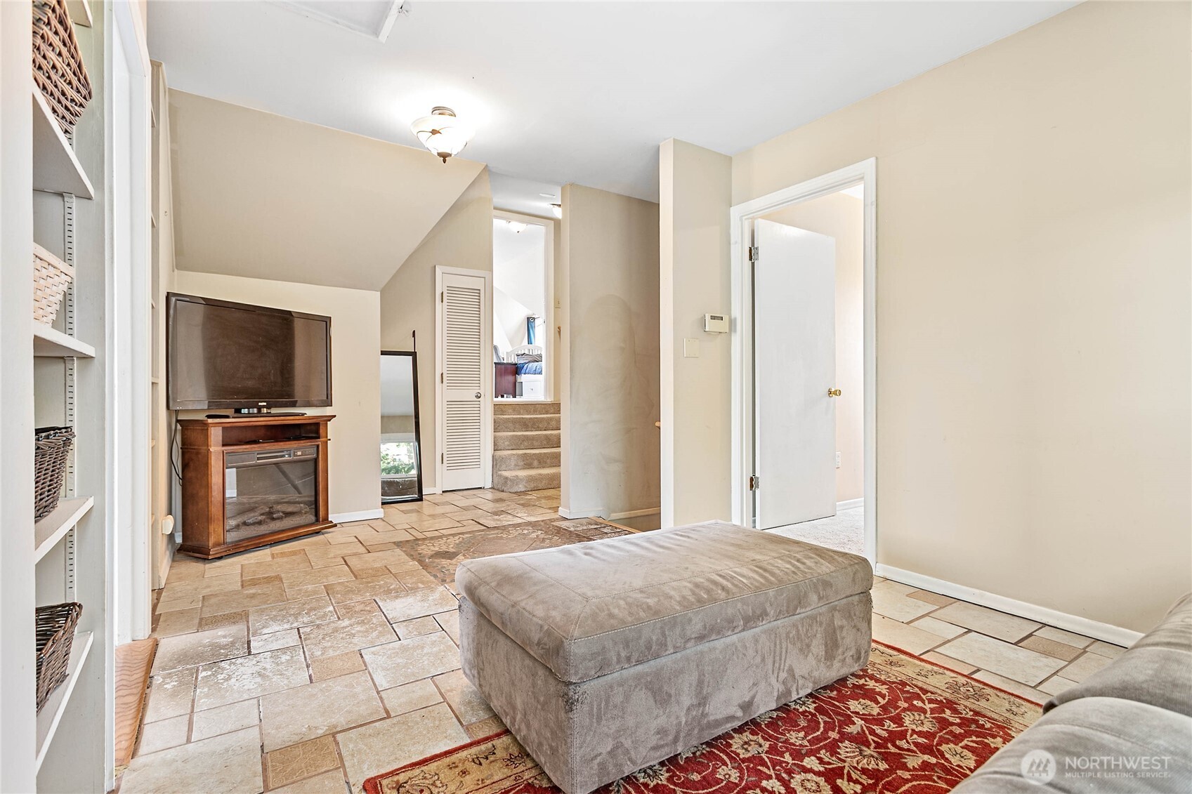 5581 2nd Avenue , Ferndale, WA 98248