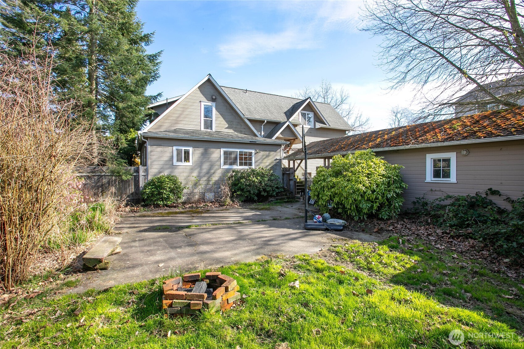 5581 2nd Avenue , Ferndale, WA 98248