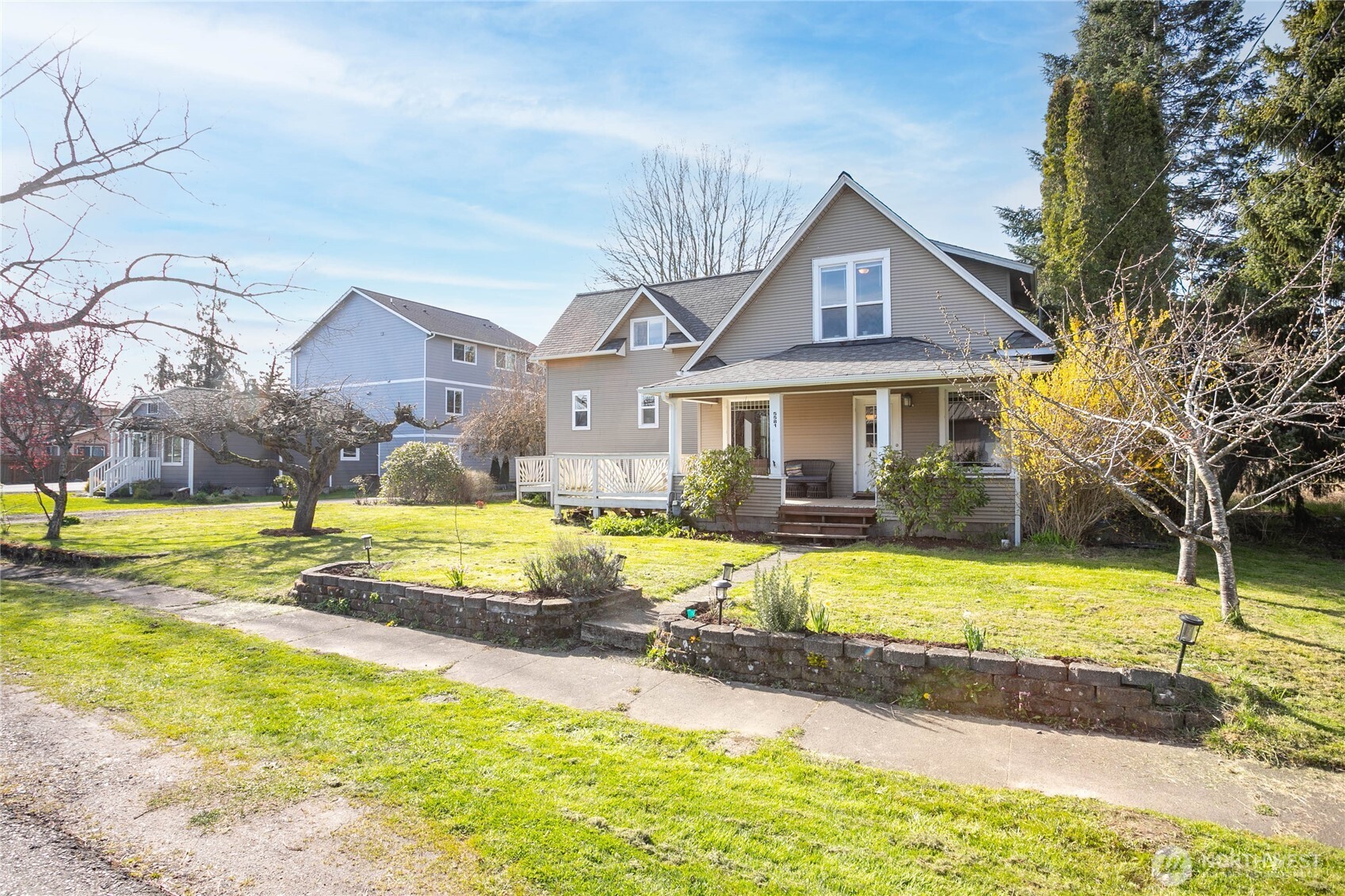 5581 2nd Avenue , Ferndale, WA 98248