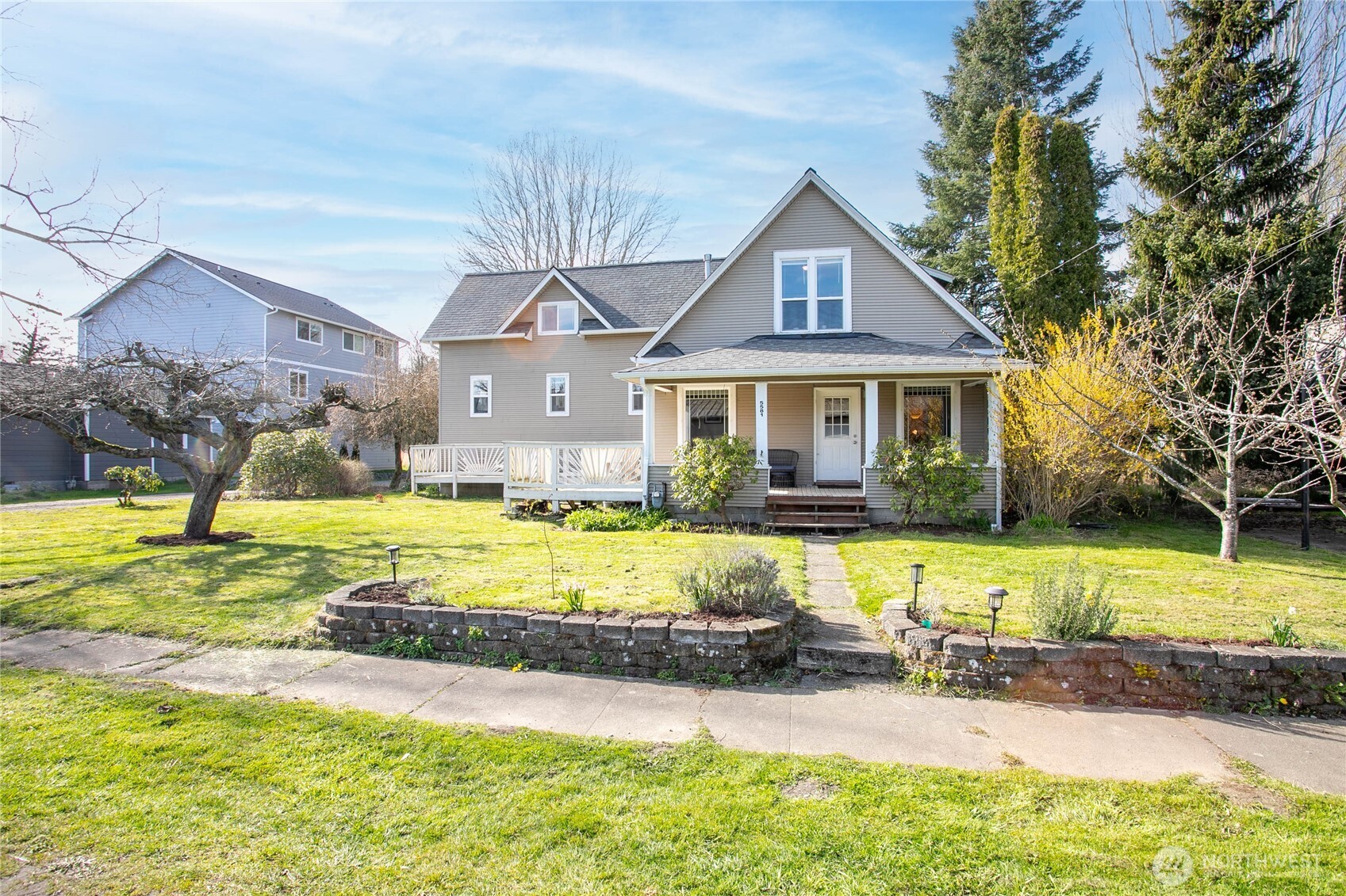 5581 2nd Avenue , Ferndale, WA 98248