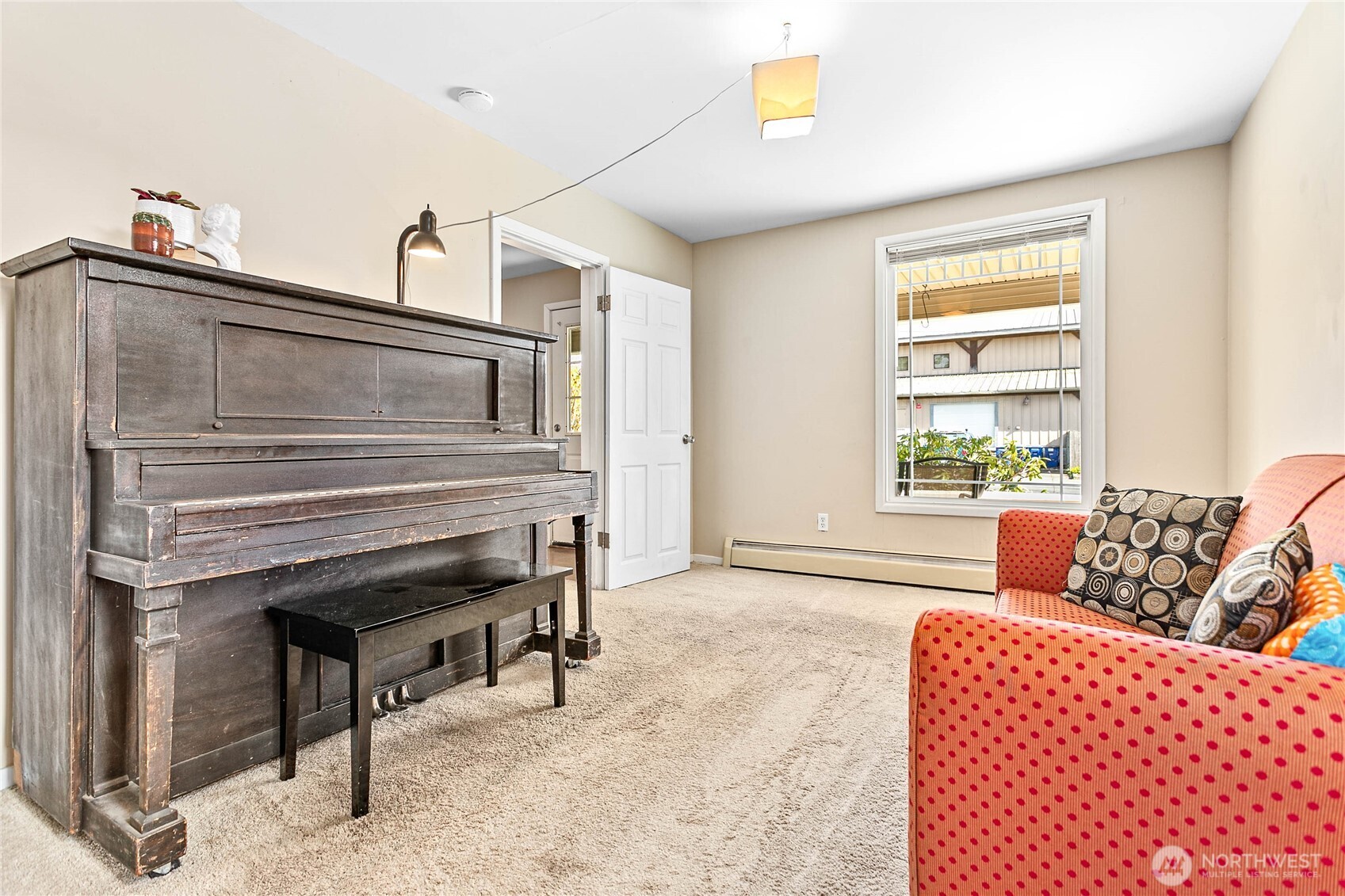 5581 2nd Avenue , Ferndale, WA 98248
