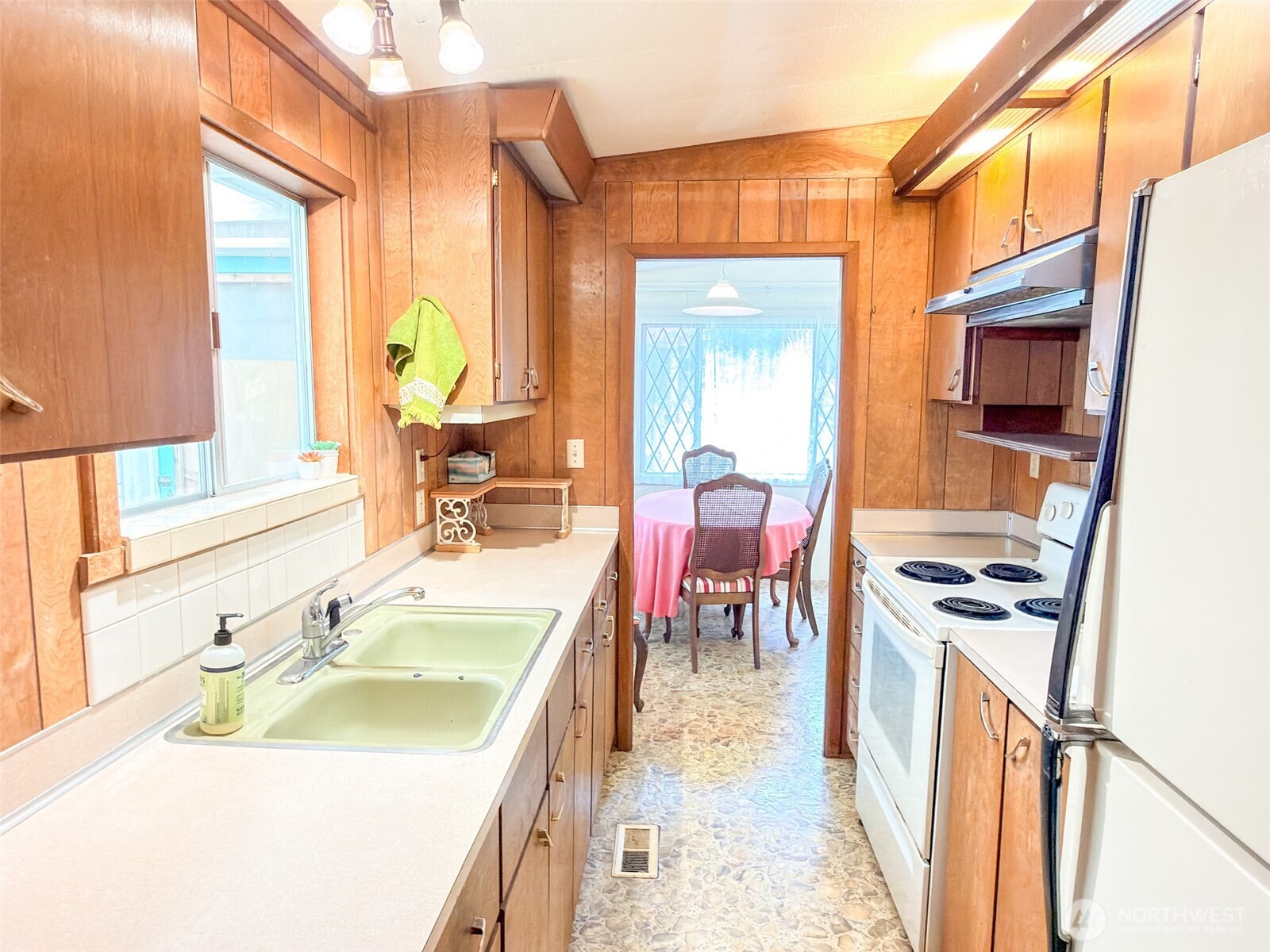 331 7th Avenue , Port Hadlock, WA 98339