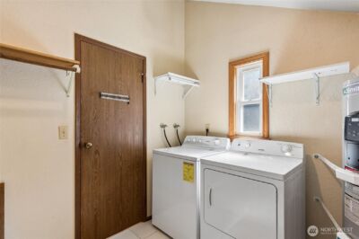 9732 Ashworth Avenue N, Seattle, WA 98103 - Photo 18