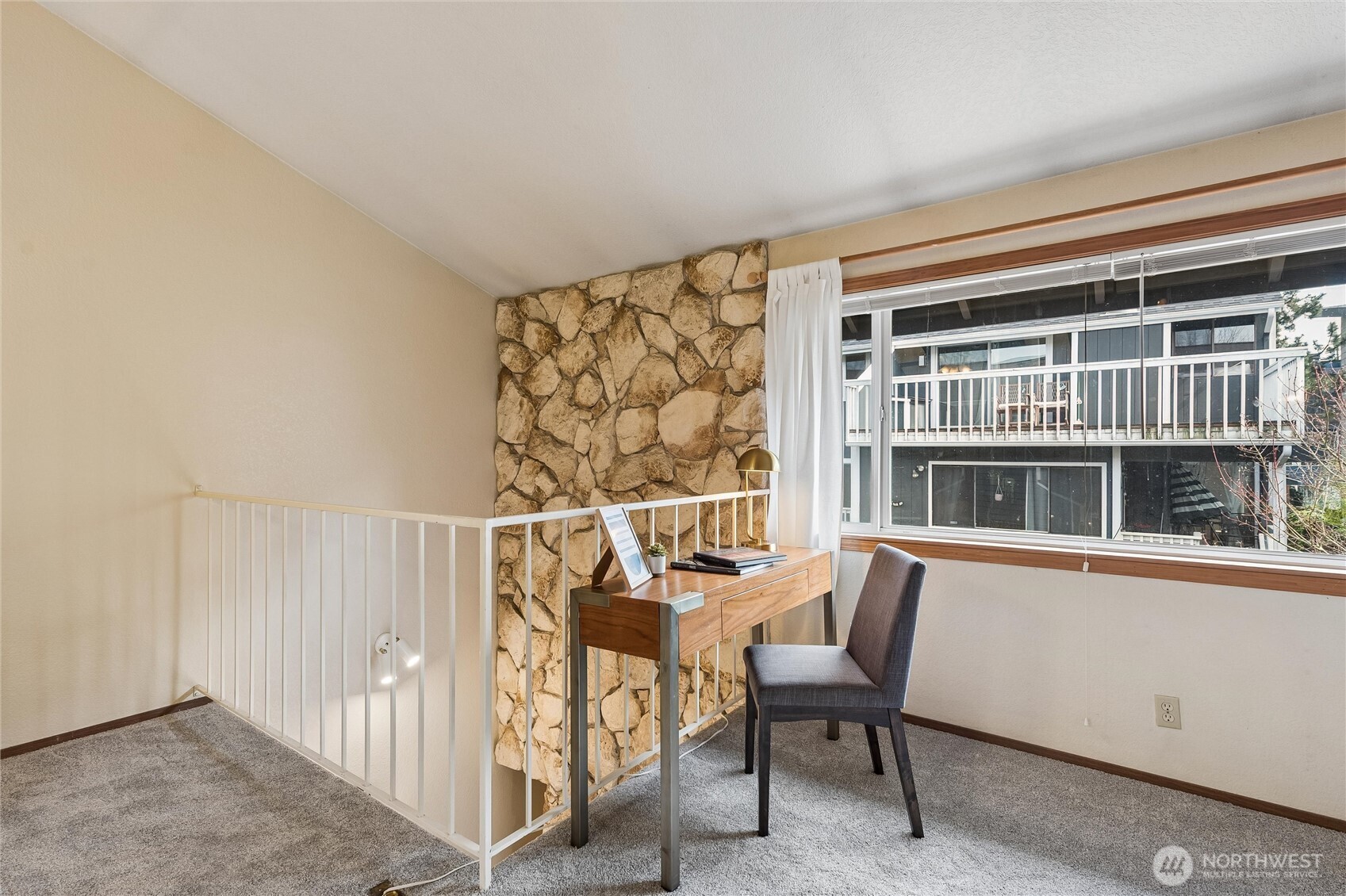 9732 Ashworth Avenue N, Seattle, WA 98103