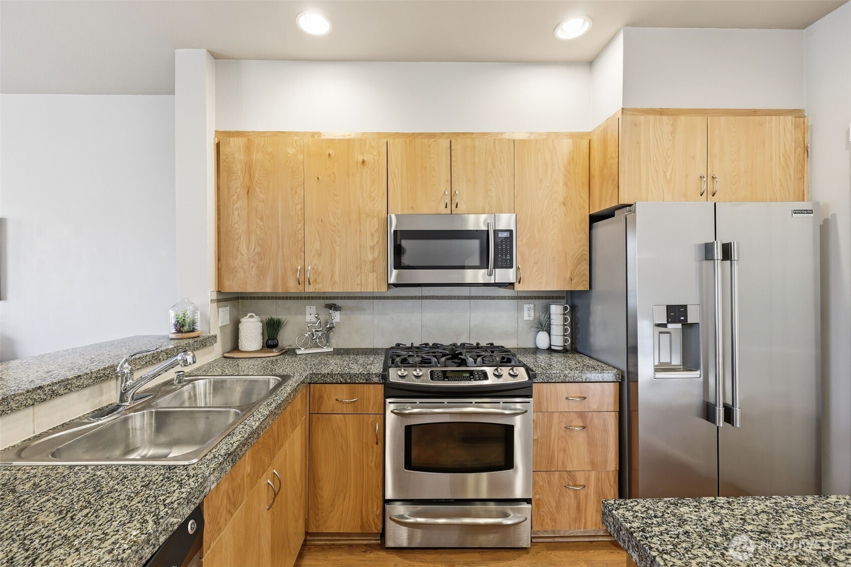 129 Cougar Ridge Rd NW #1404, Issaquah, WA 98027