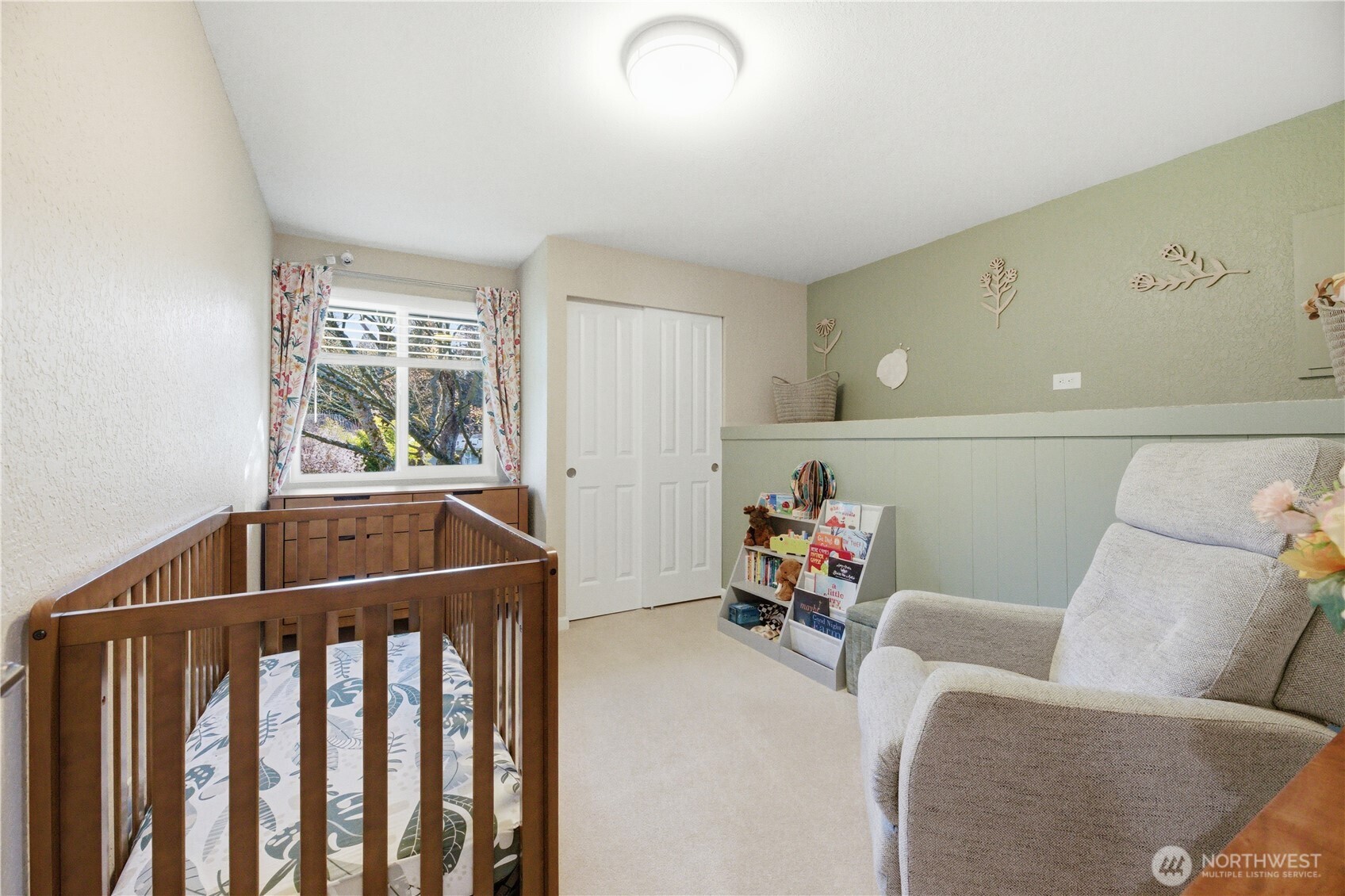 29819 5th Avenue SW, Federal Way, WA 98023