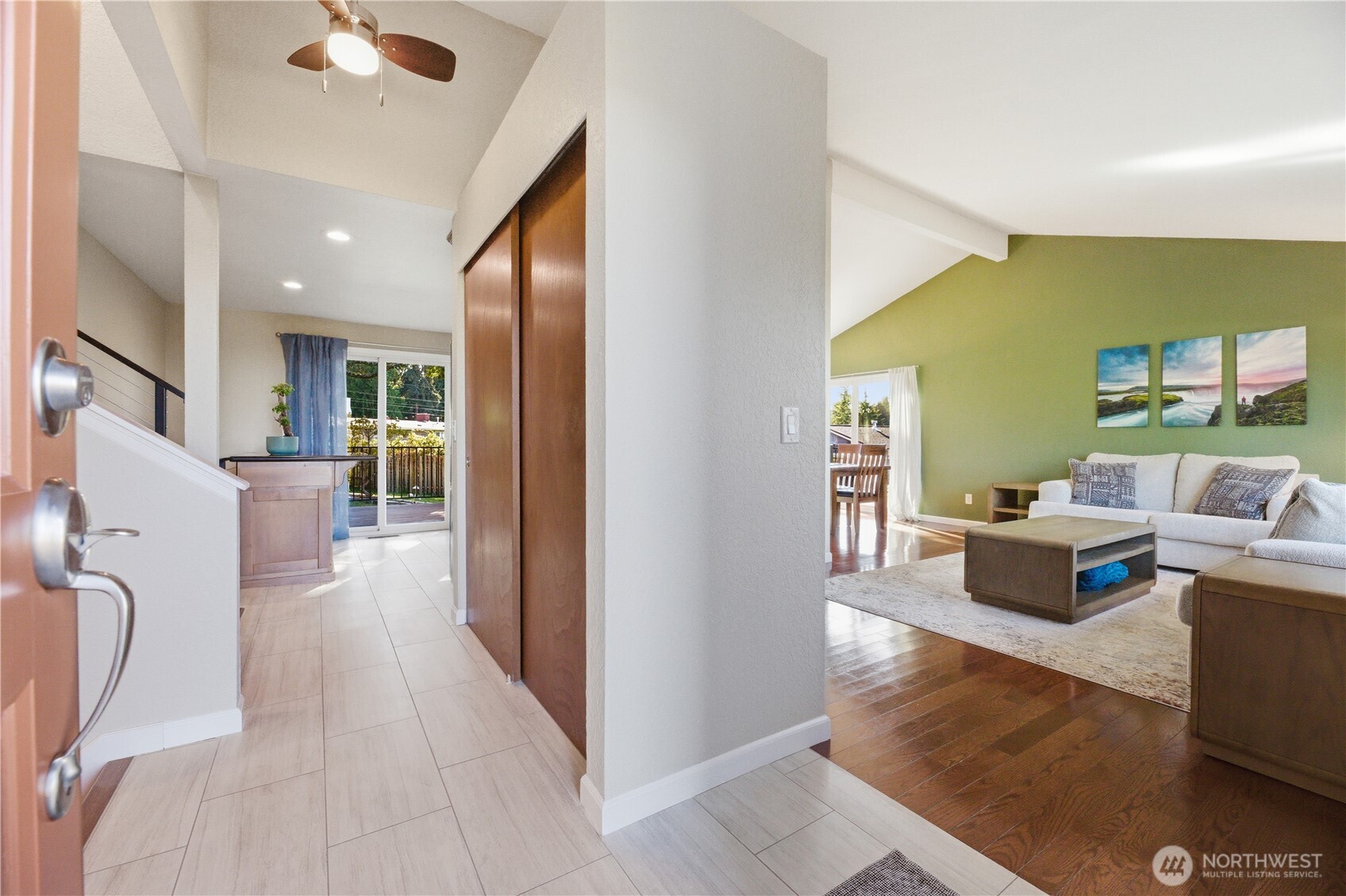 29819 5th Avenue SW, Federal Way, WA 98023