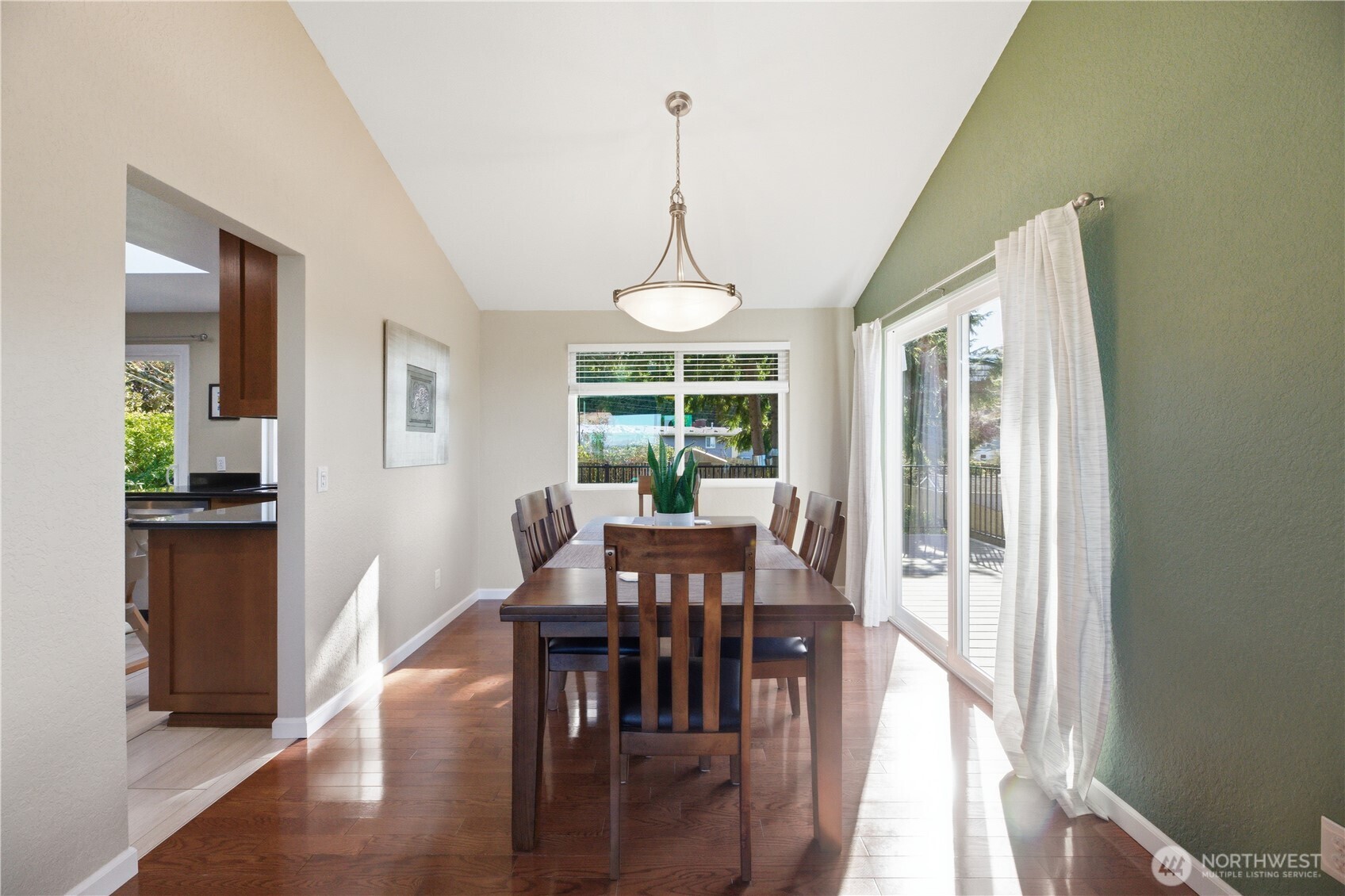 29819 5th Avenue SW, Federal Way, WA 98023