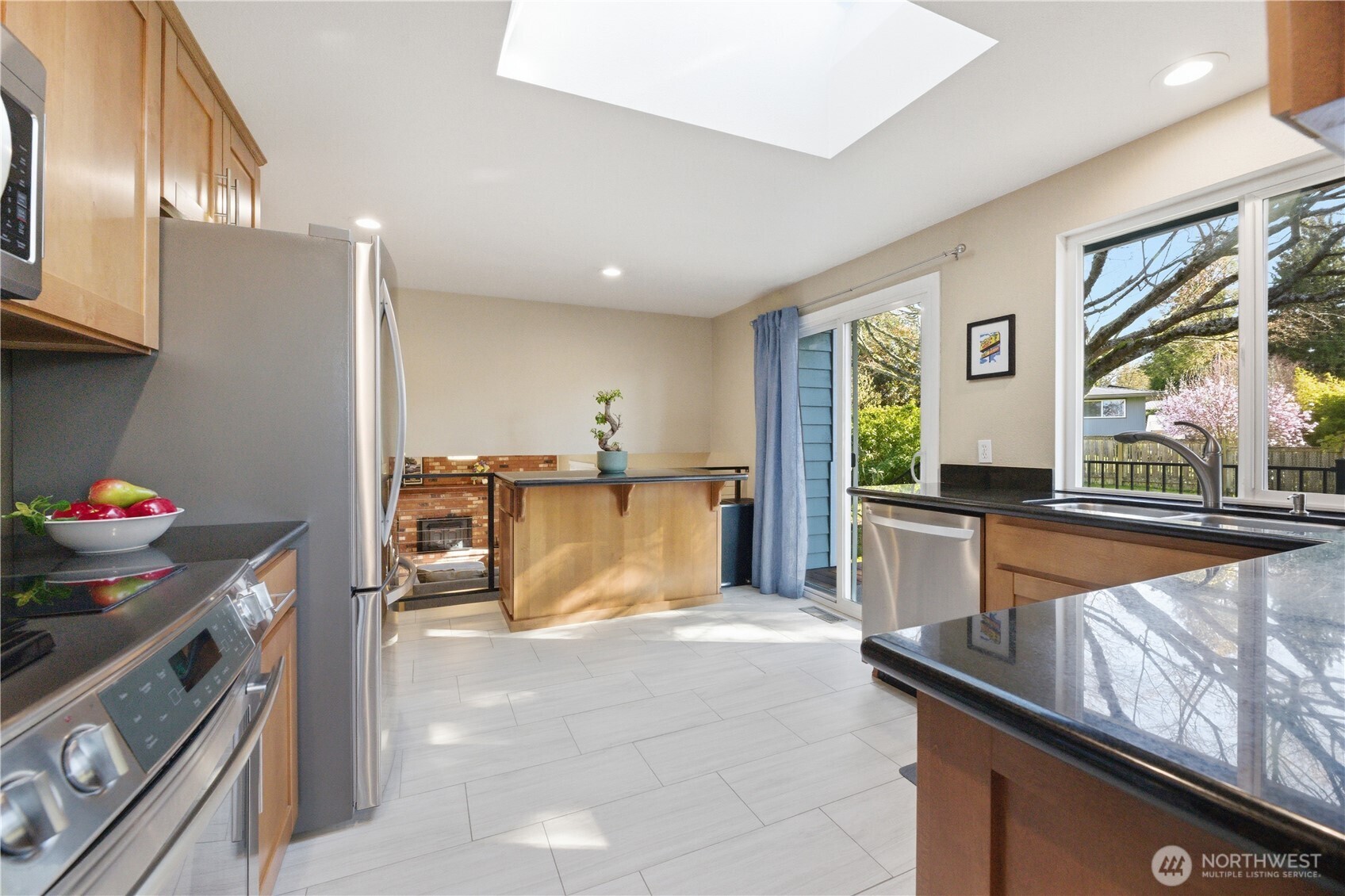 29819 5th Avenue SW, Federal Way, WA 98023