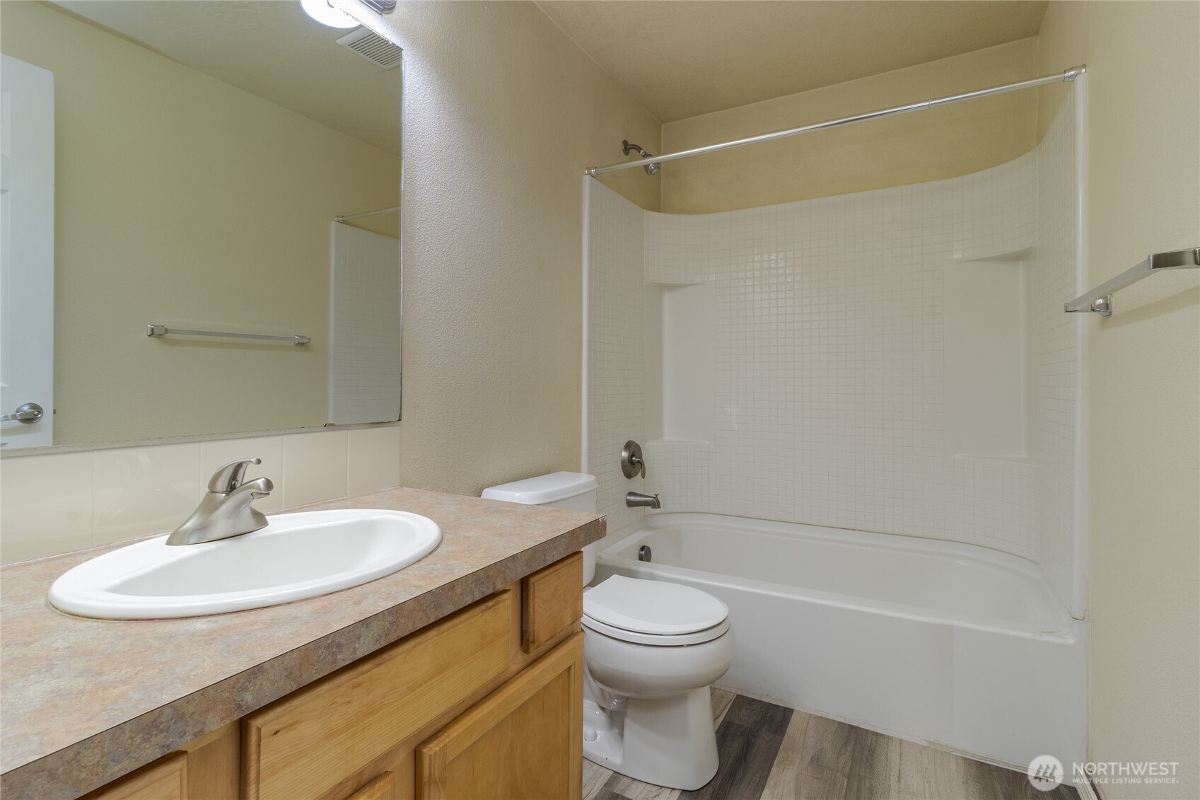 1910 J Street #103, Walla Walla, WA 99362