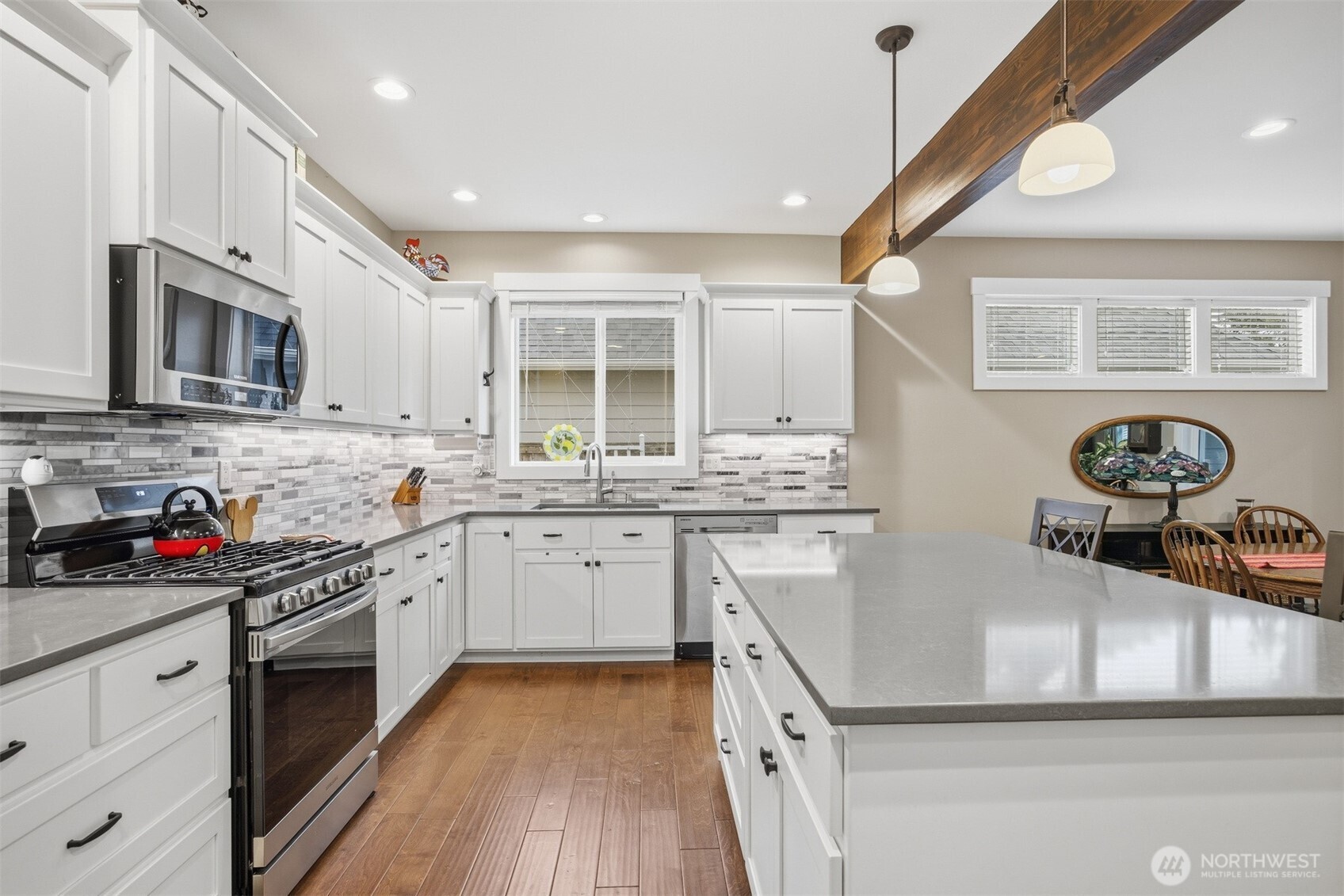 1926 Junegrass Drive , Lynden, WA 98264