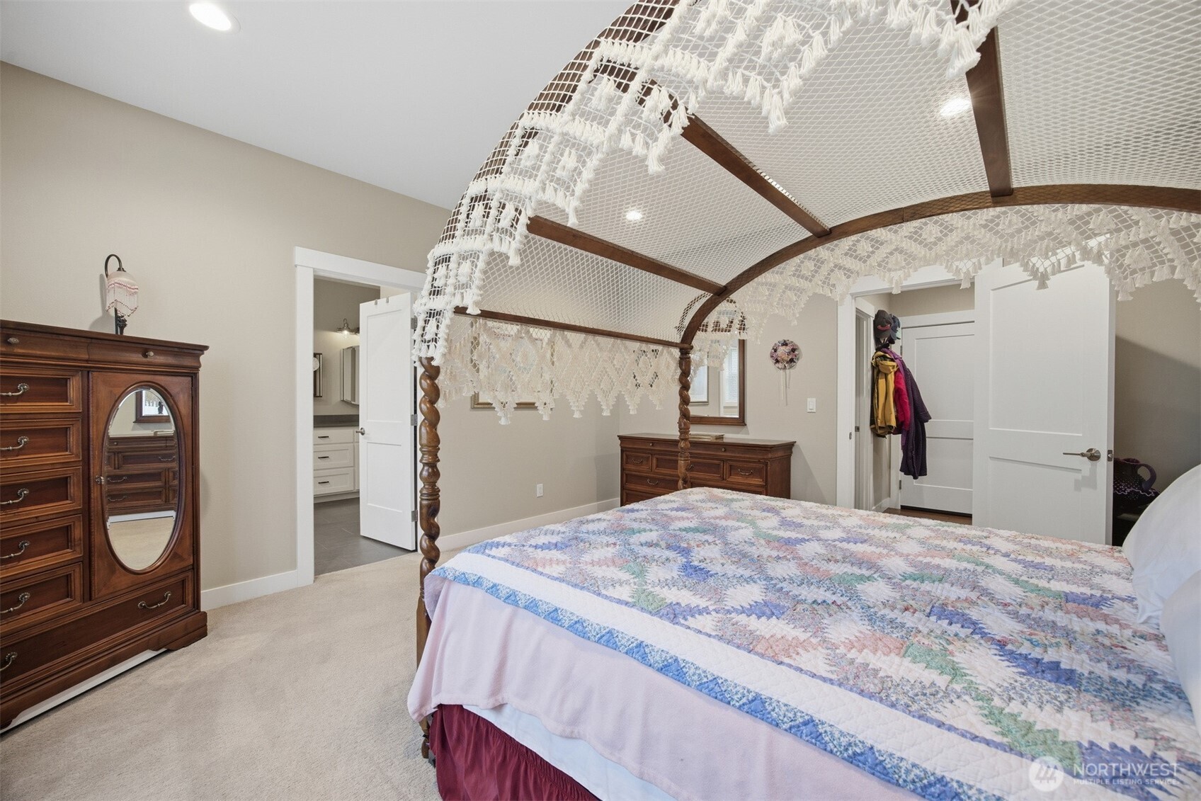 1926 Junegrass Drive , Lynden, WA 98264