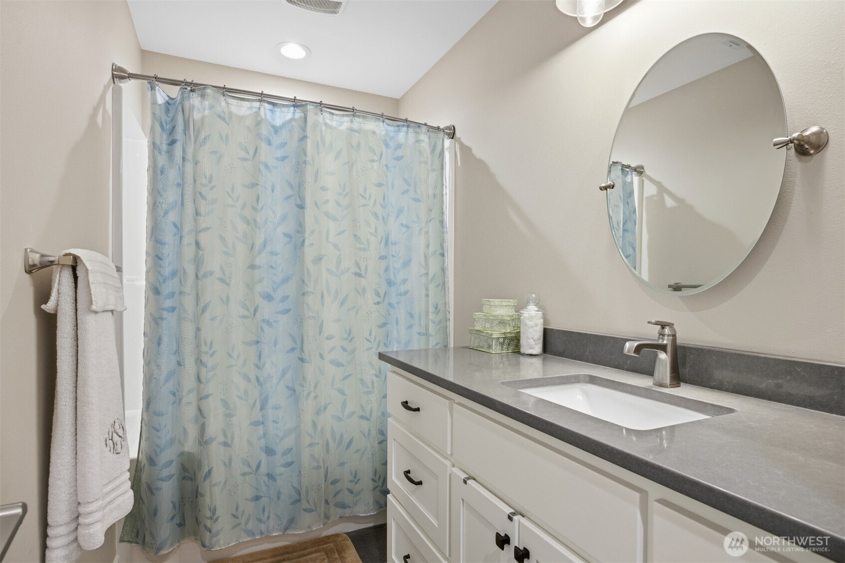 1926 Junegrass Drive , Lynden, WA 98264