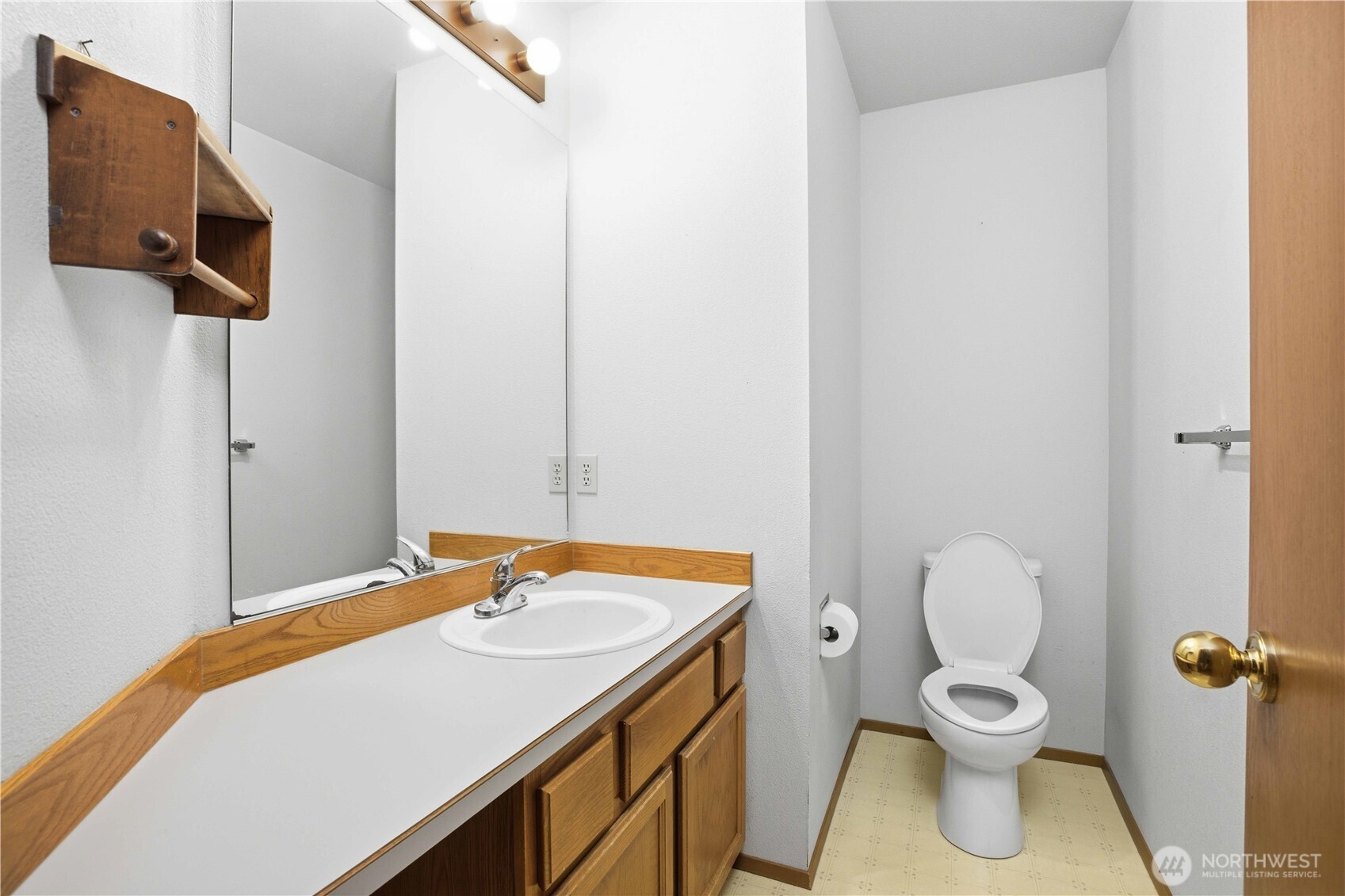 1010 NW calypso Circle , Silverdale, WA 98383