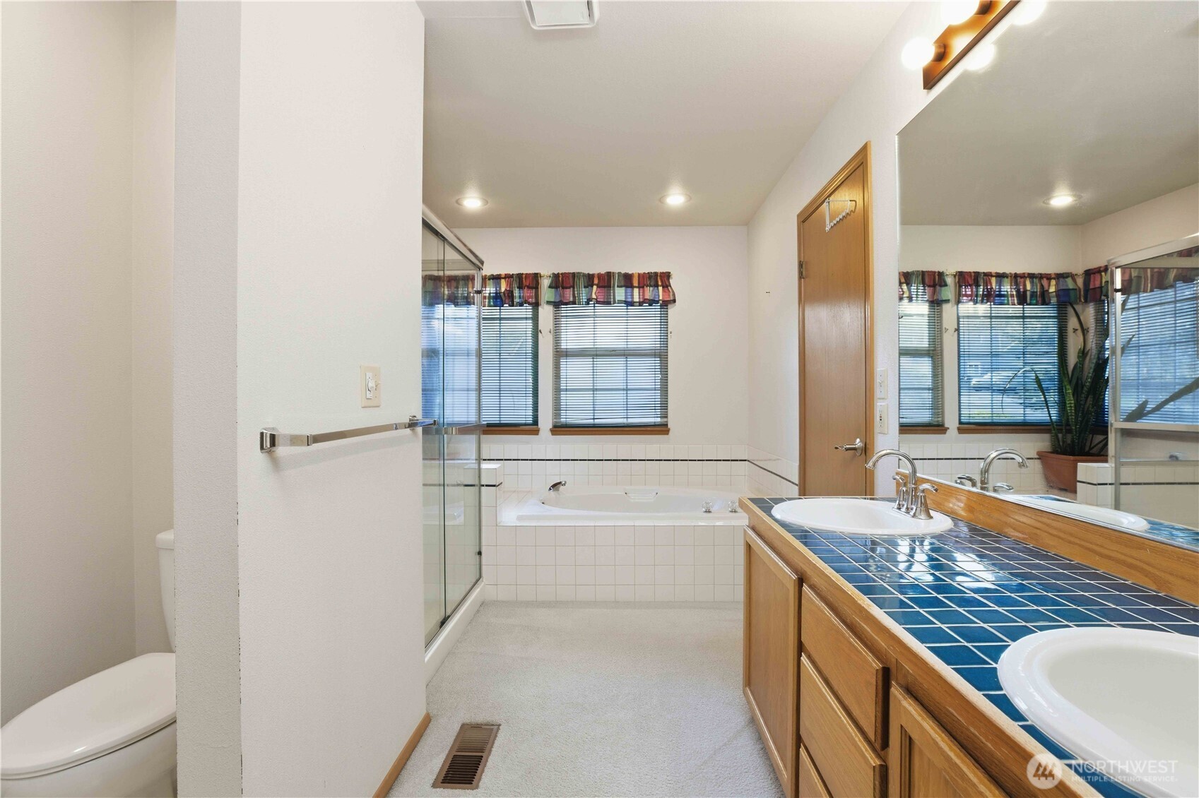 1010 NW calypso Circle , Silverdale, WA 98383