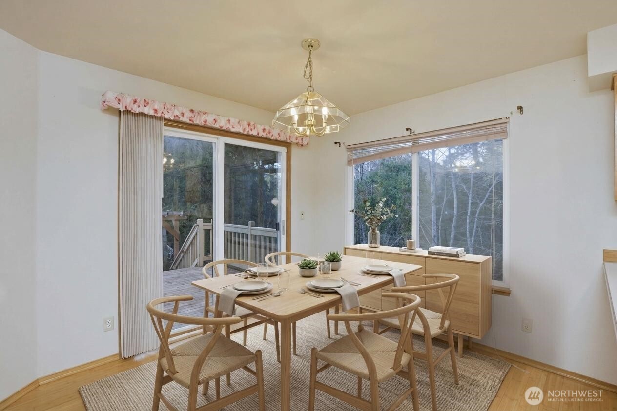 1010 NW calypso Circle , Silverdale, WA 98383