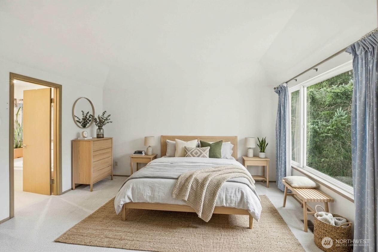 1010 NW calypso Circle , Silverdale, WA 98383