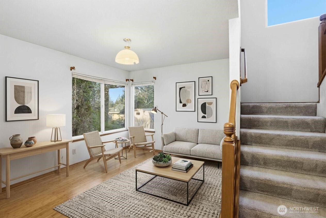 1010 NW calypso Circle , Silverdale, WA 98383