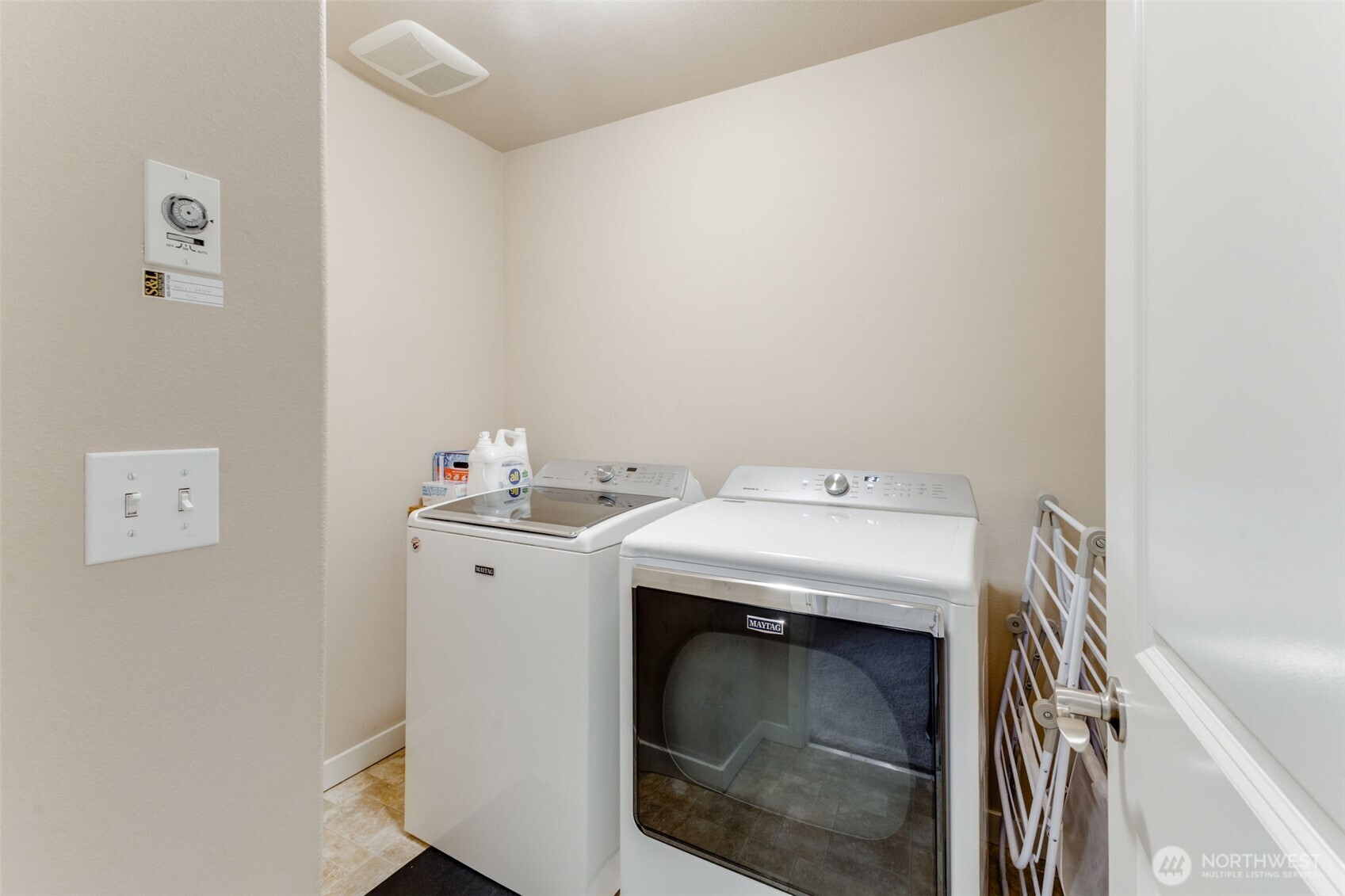 3092 Puget Meadow Loop NE, Lacey, WA 98516