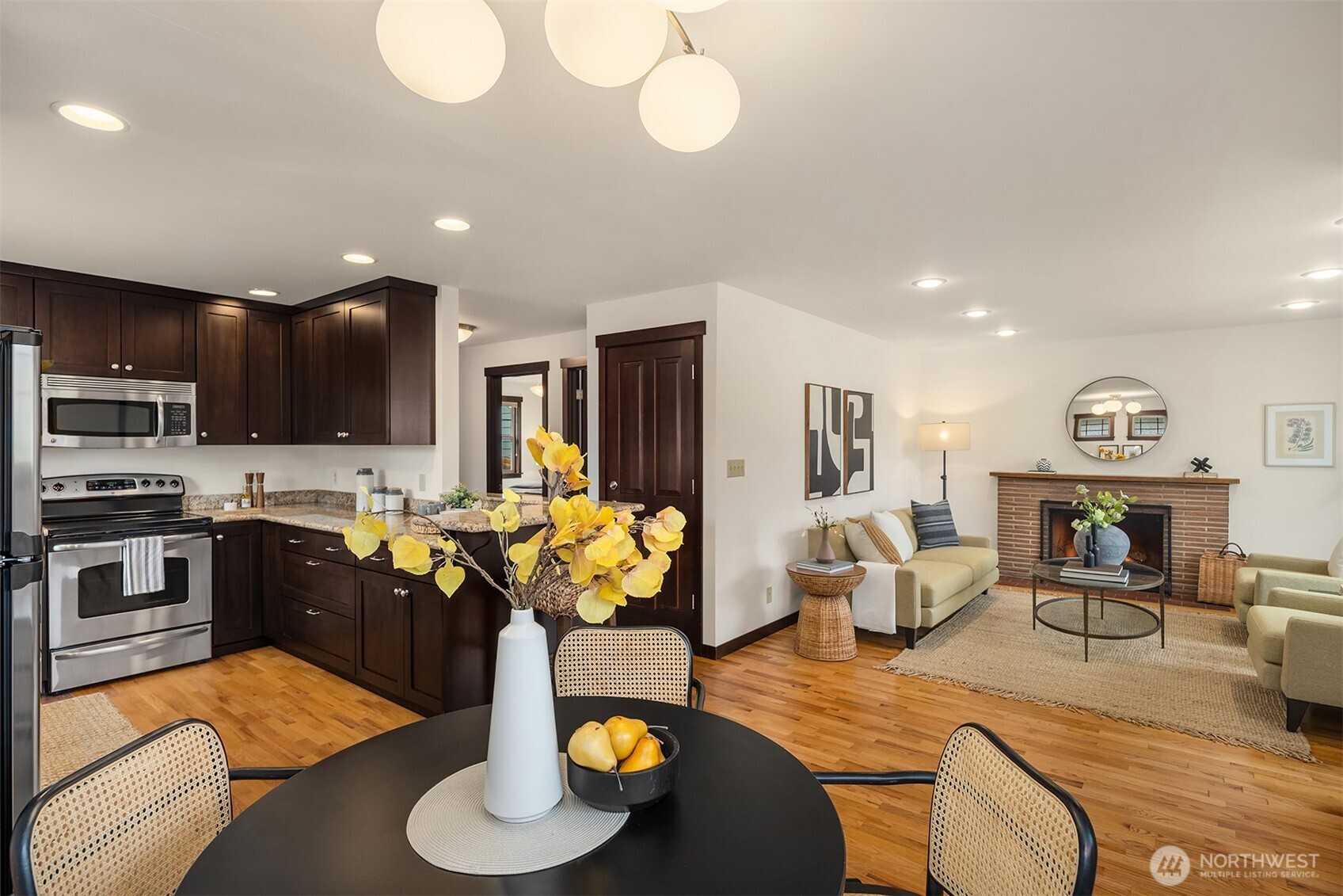 757 N 65th Street , Seattle, WA 98103