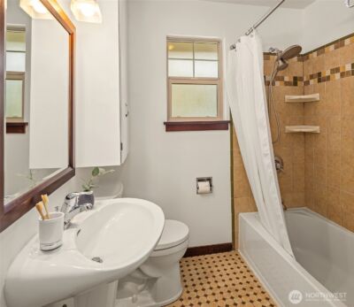 757 N 65th Street , Seattle, WA 98103 - Photo 17