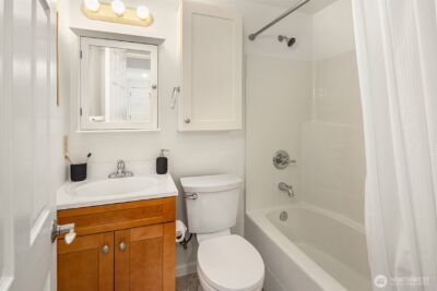 757 N 65th Street , Seattle, WA 98103 - Photo 24