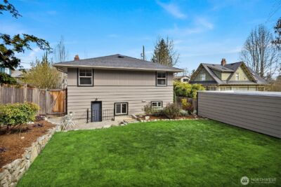 757 N 65th Street , Seattle, WA 98103 - Photo 32