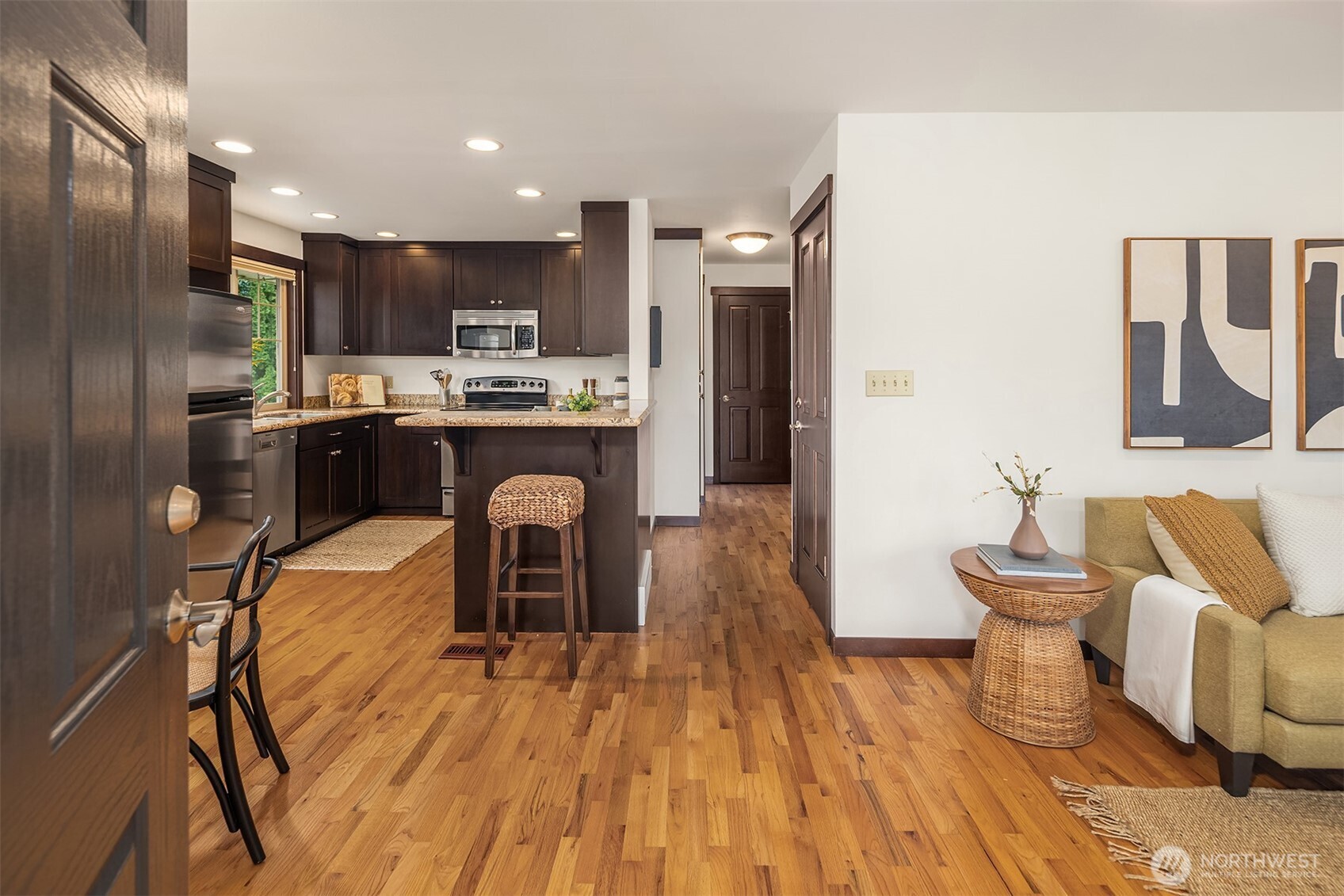 757 N 65th Street , Seattle, WA 98103