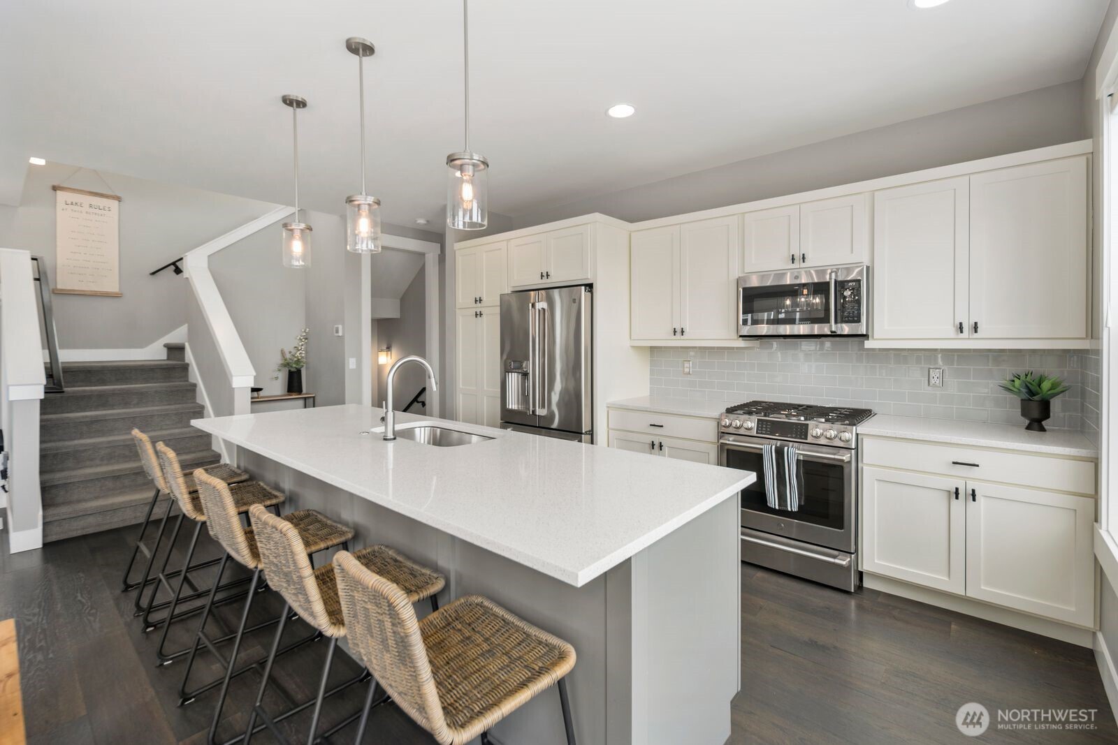 298 Bobcat Lane , Chelan, WA 98816