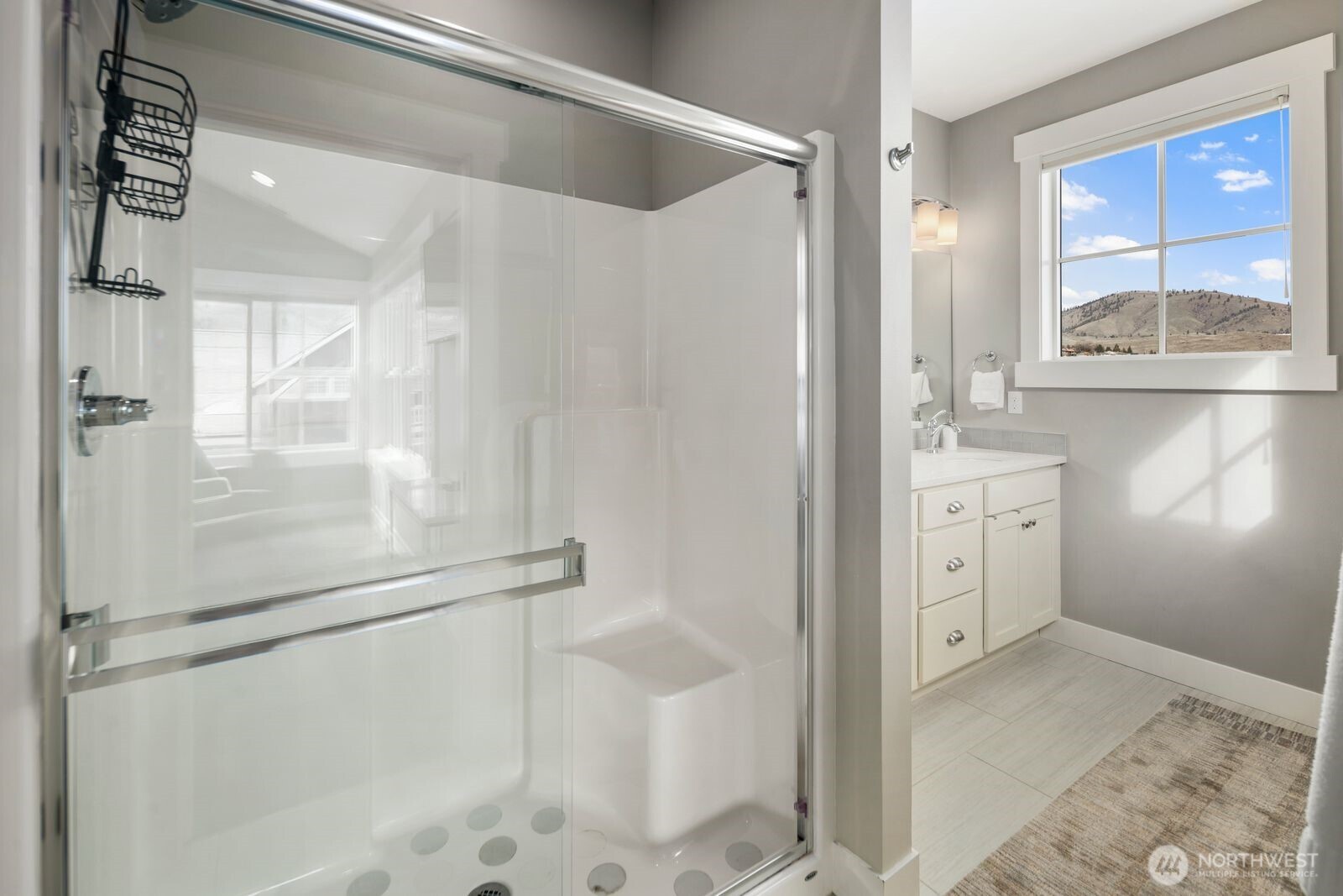 298 Bobcat Lane , Chelan, WA 98816