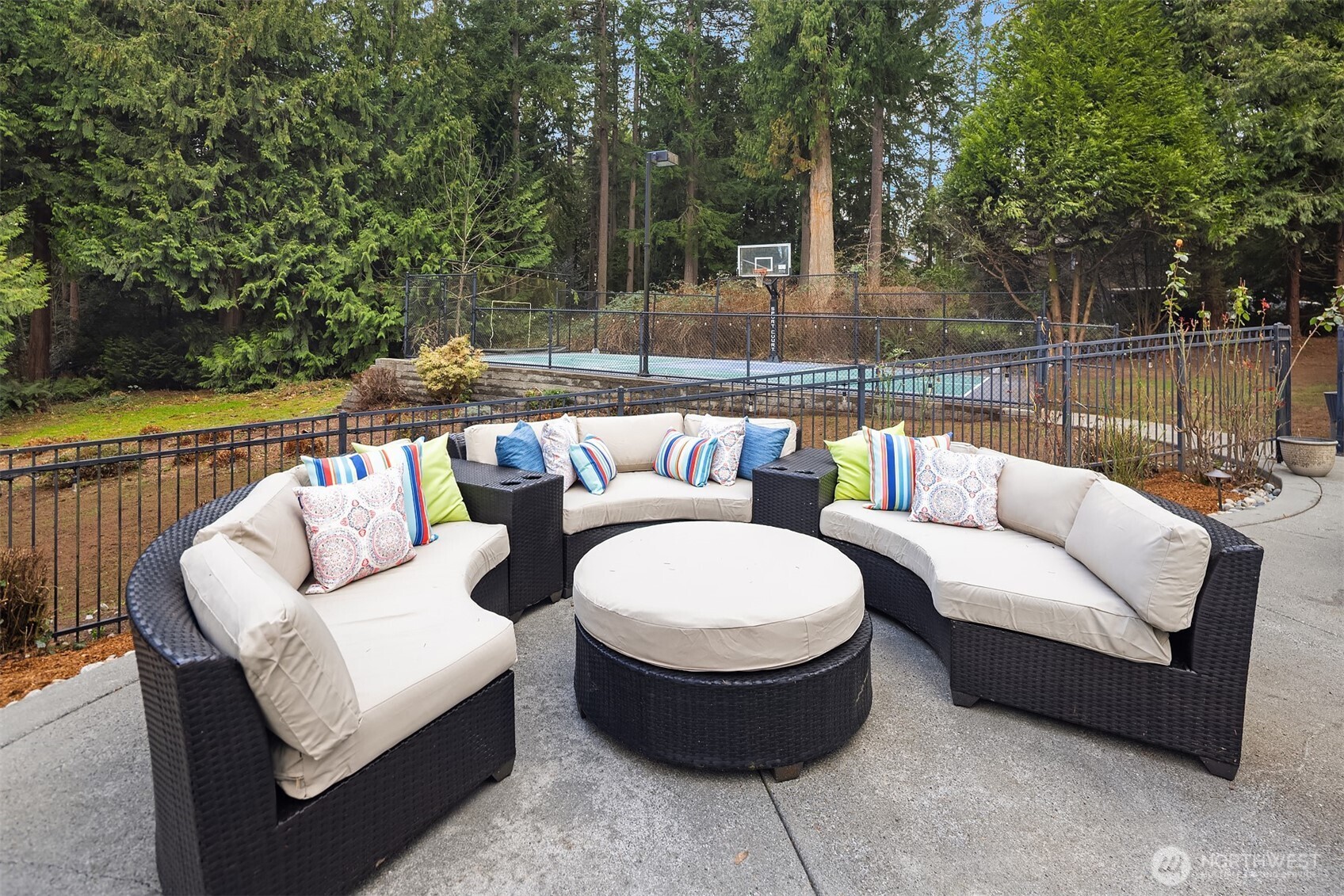 21219 SE 39th Street , Sammamish, WA 98075