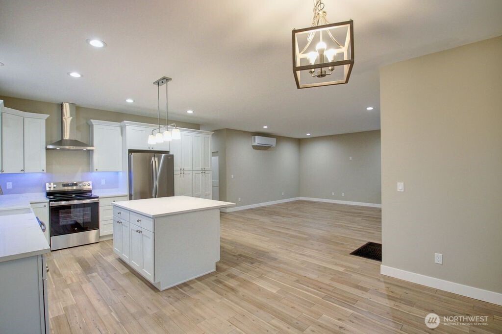 8583 Trillium Lane , Concrete, WA 98237