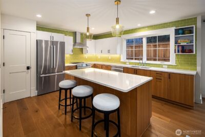 4402 Letitia Avenue S, Seattle, WA 98118 - Photo 12