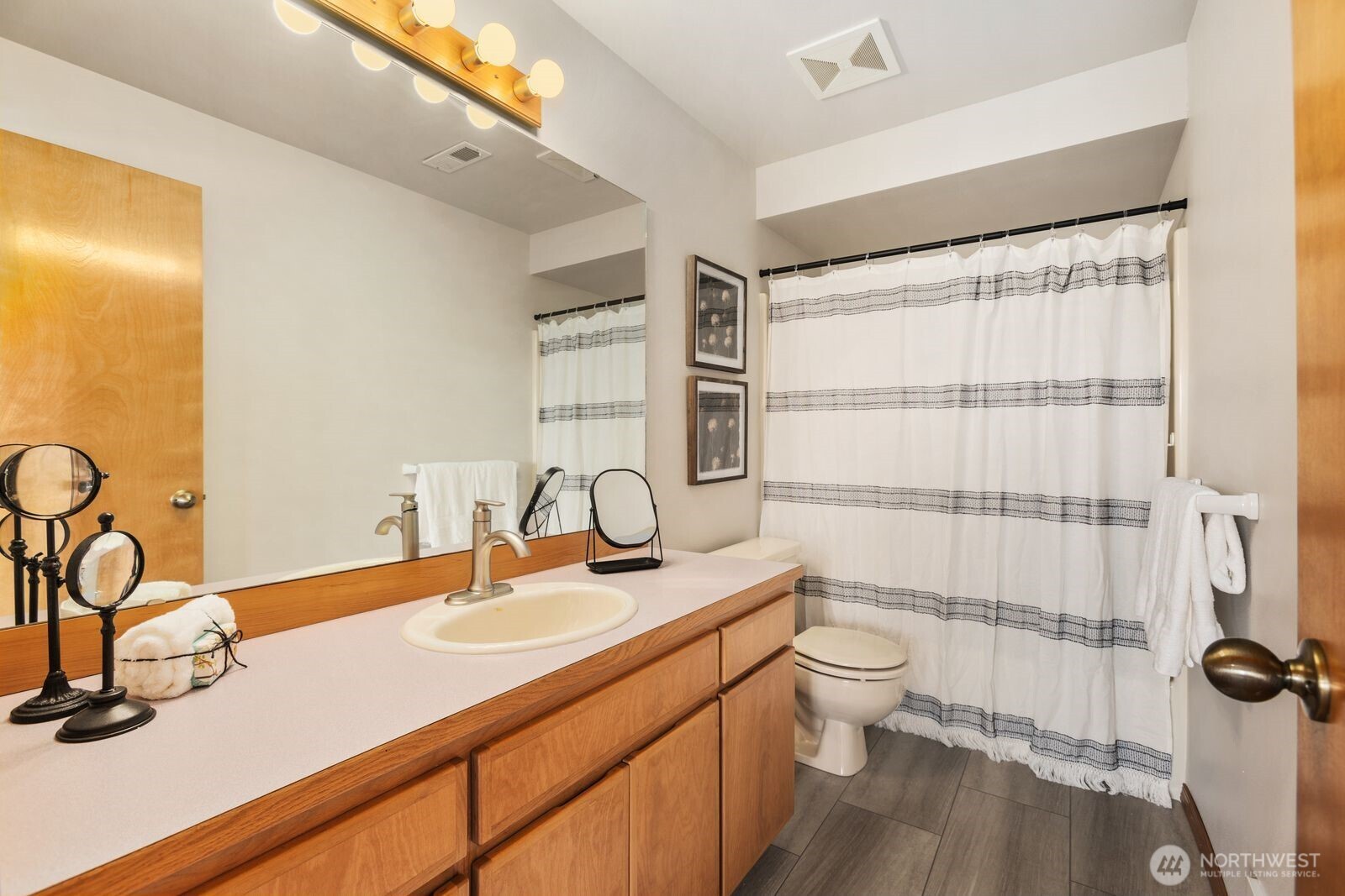 7429 129th DRIVE SE , Snohomish, WA 98290