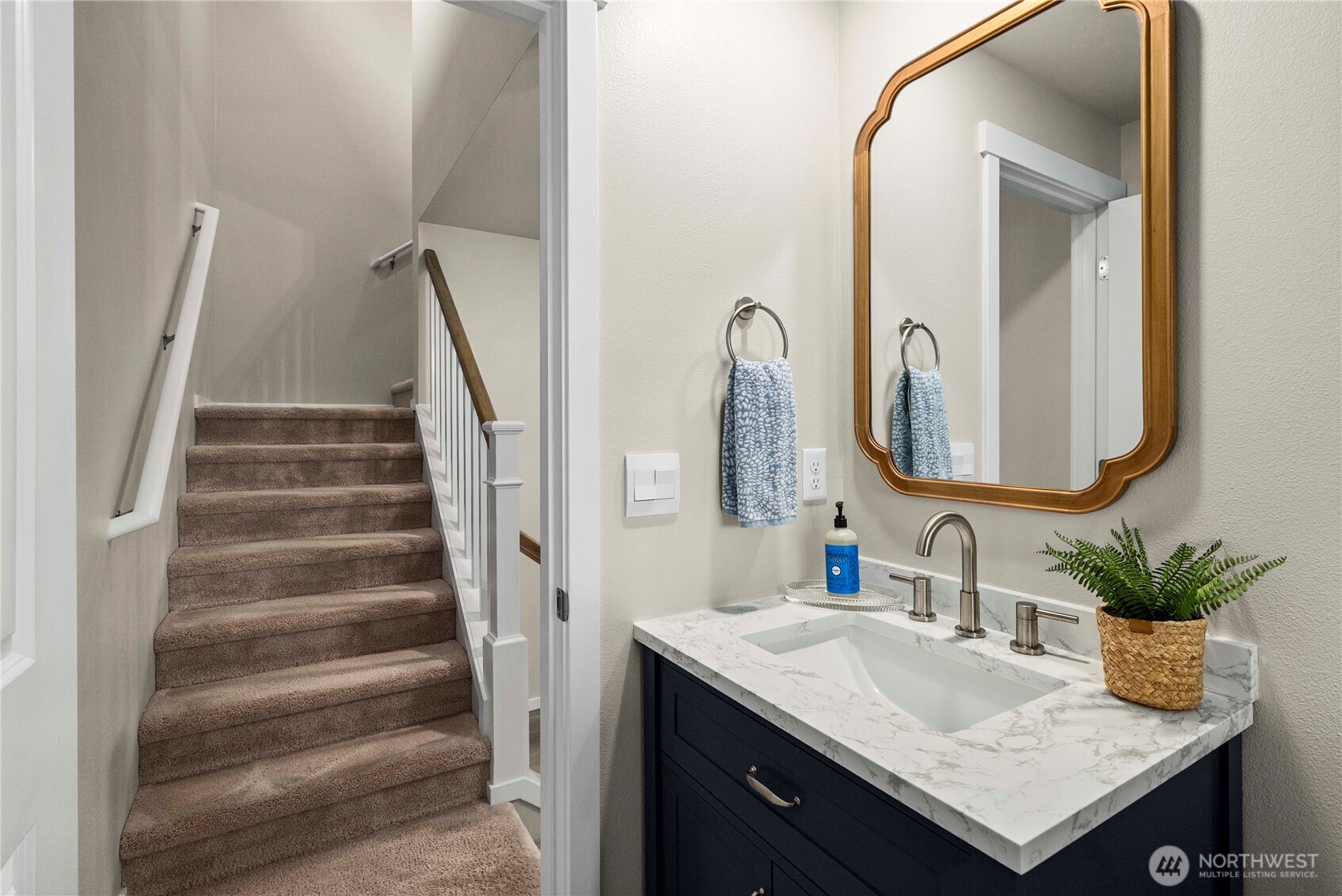 1081 SW Pendleton Way , Port Orchard, WA 98367