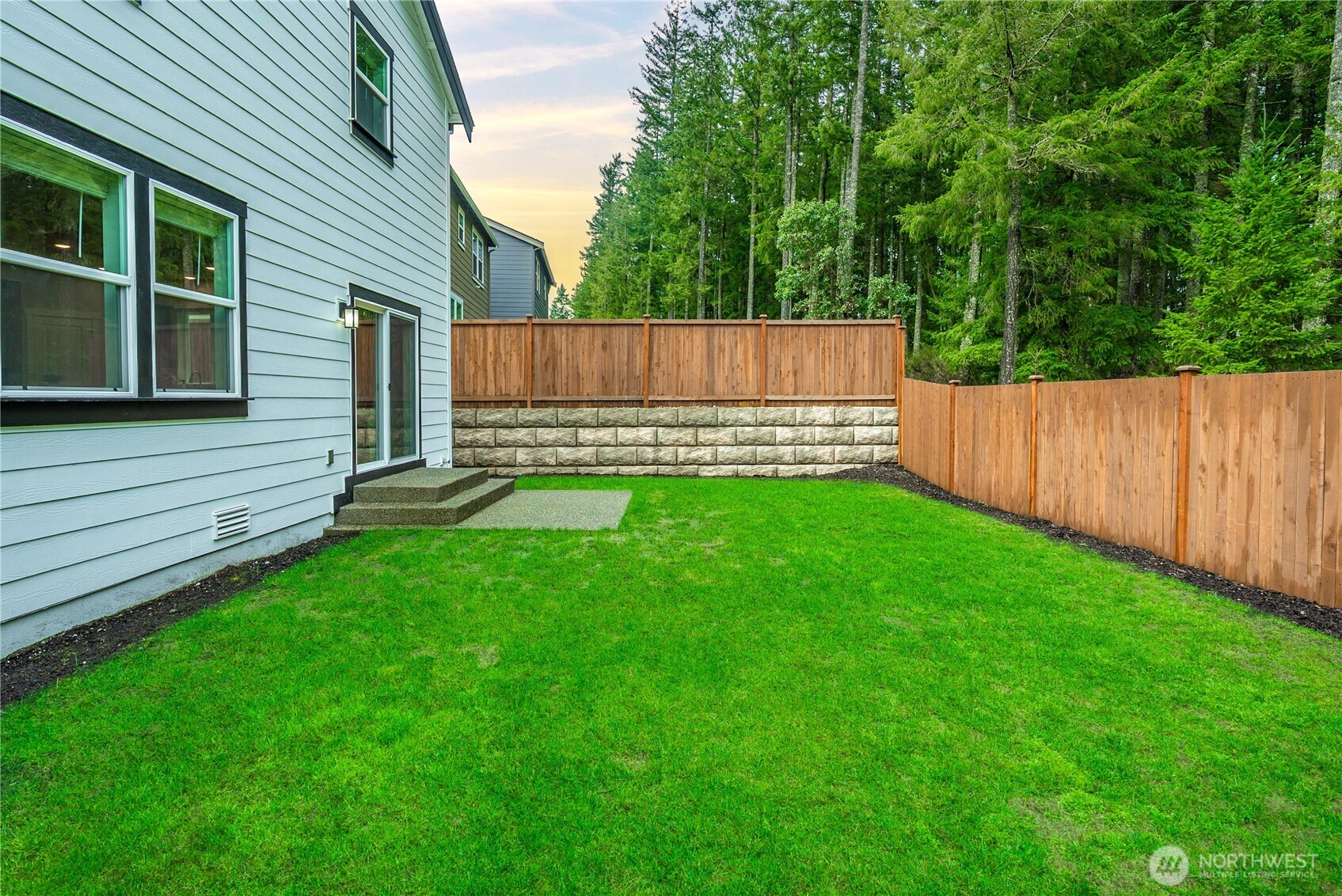 1081 SW Pendleton Way , Port Orchard, WA 98367