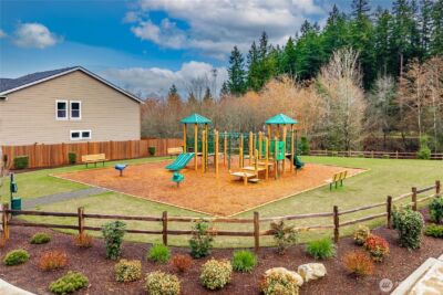 1081 SW Pendleton Way , Port Orchard, WA 98367 - Photo 37