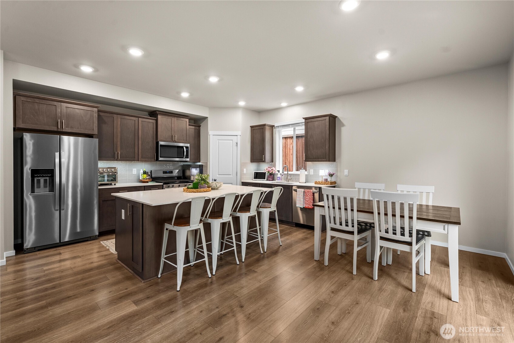 1081 SW Pendleton Way , Port Orchard, WA 98367