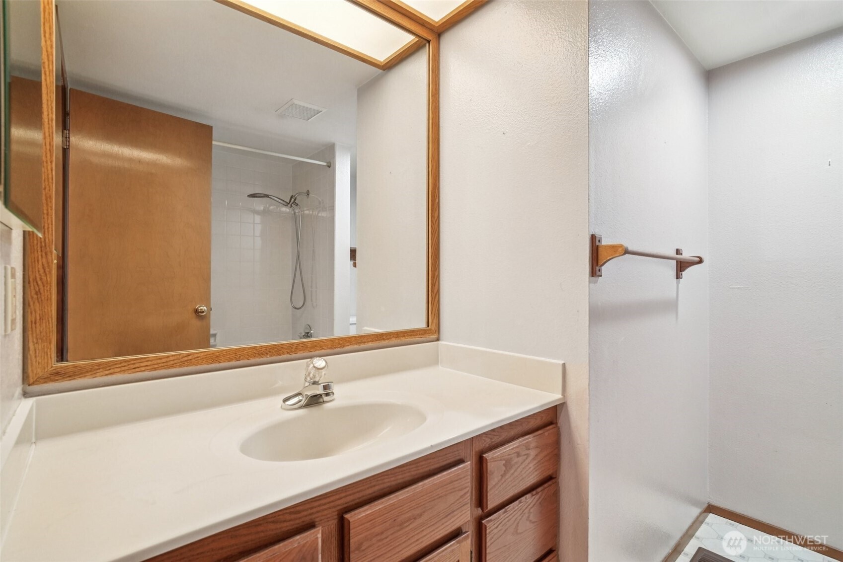 21428 124th Avenue SE, Kent, WA 98031