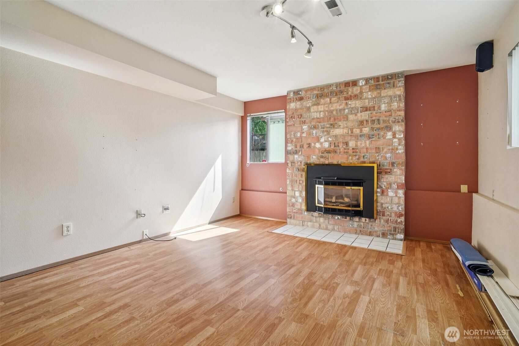 21428 124th Avenue SE, Kent, WA 98031