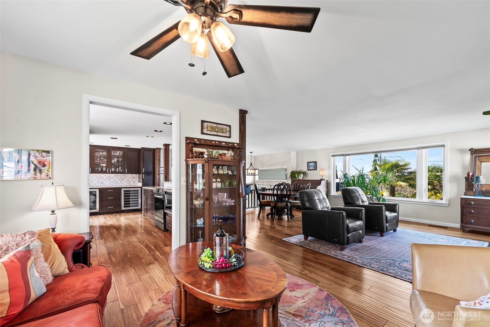 1841 N Lenore Drive , Tacoma, WA 98406