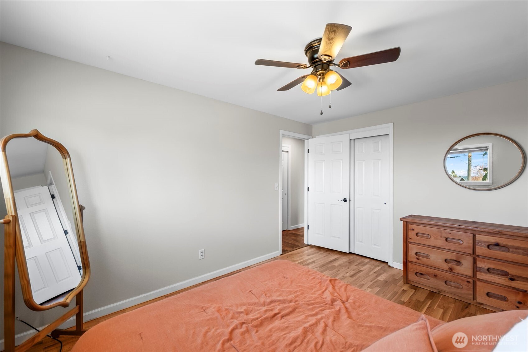 1841 N Lenore Drive , Tacoma, WA 98406