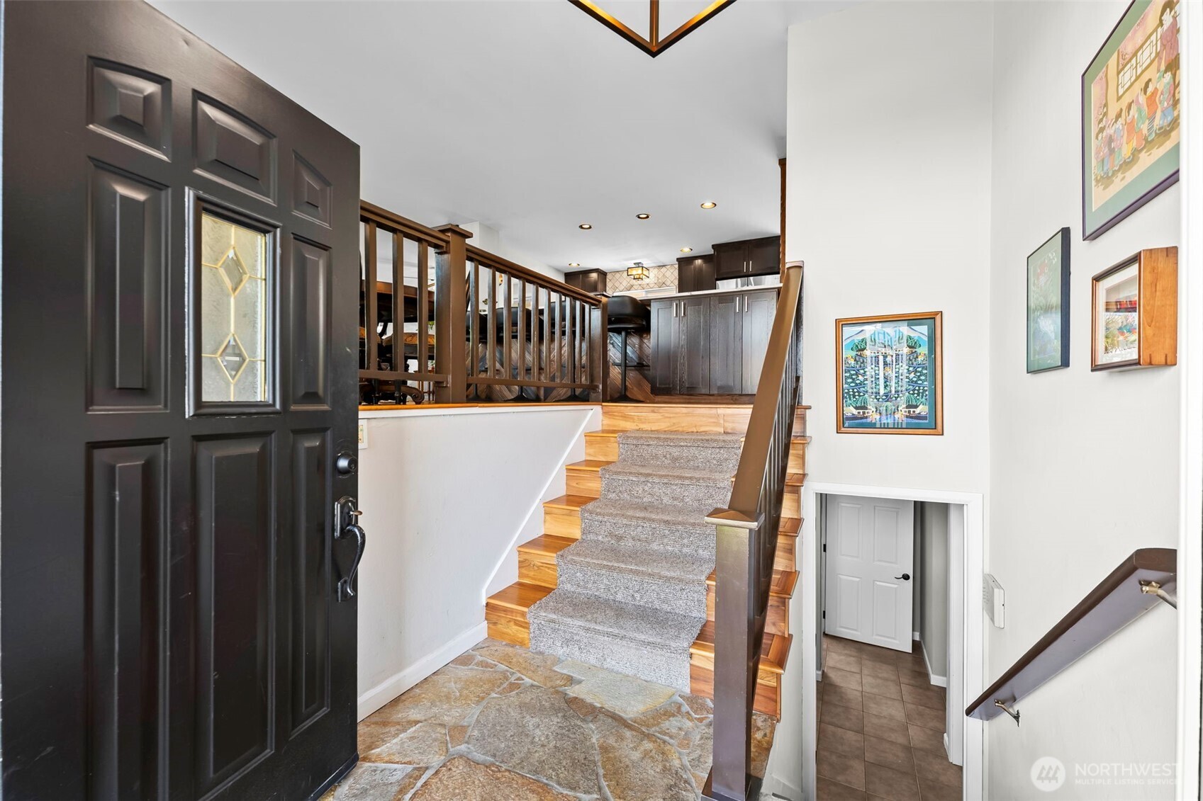 1841 N Lenore Drive , Tacoma, WA 98406