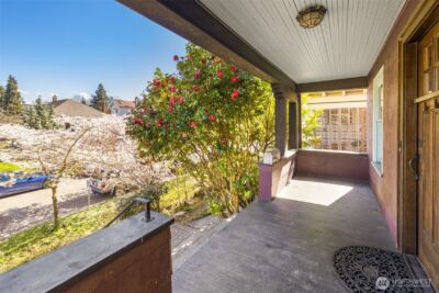 5519 12th Avenue NE, Seattle, WA 98105 - Photo 4