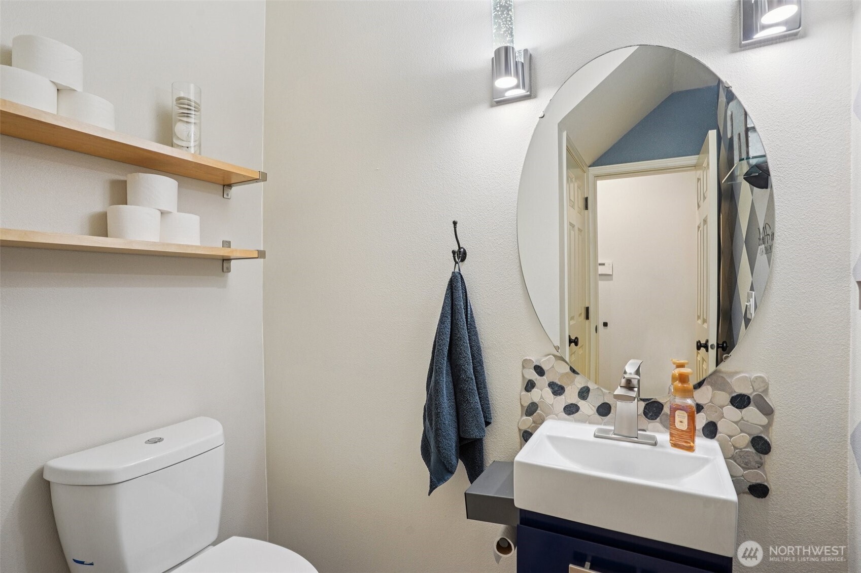 9516 173rd Street Ct E, Puyallup, WA 98375